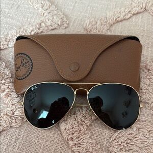 Ray-Ban Gold and Black Aviator Sunglasses oversized